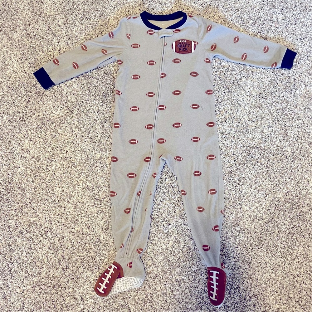 Carter’s 3T boys fleece football pjs